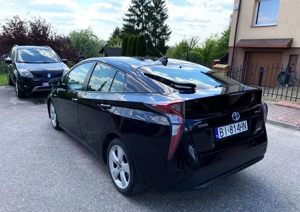 Toyota Prius cena 64900 przebieg: 225000, rok produkcji 2016 z Białystok małe 631